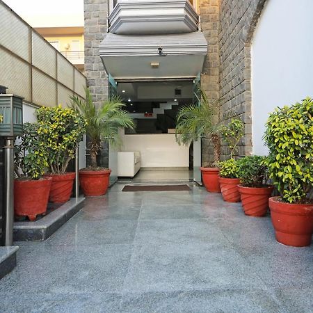 Hotel Windsor Castle Cyber City Gurgaon Exterior photo