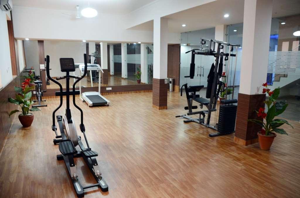 Hotel Windsor Castle Cyber City Gurgaon Facilities photo